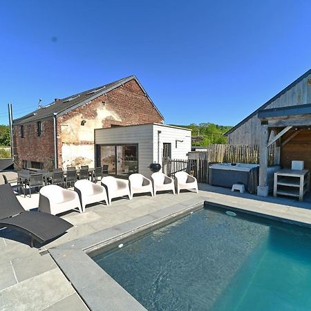 Vila Amilla Ambly Exteriér fotografie